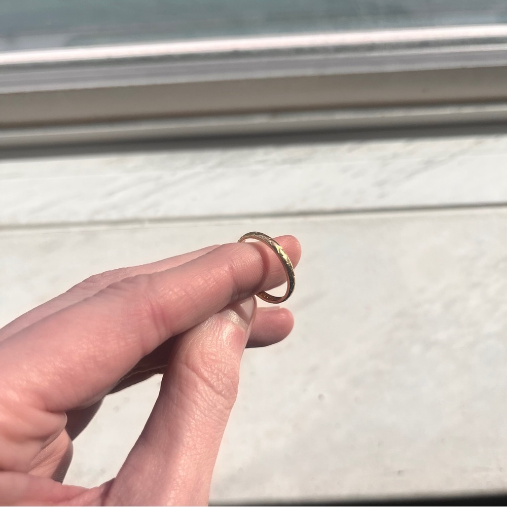 solid 18k italian yellow gold stackable ring simple dainty solid gold band ring - Picture 16 of 16